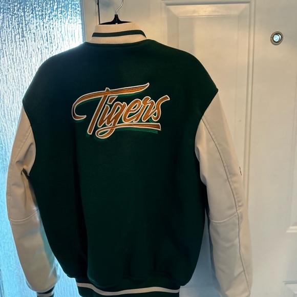 Stranger Things Varsity Jacket - Picture 3 of 3